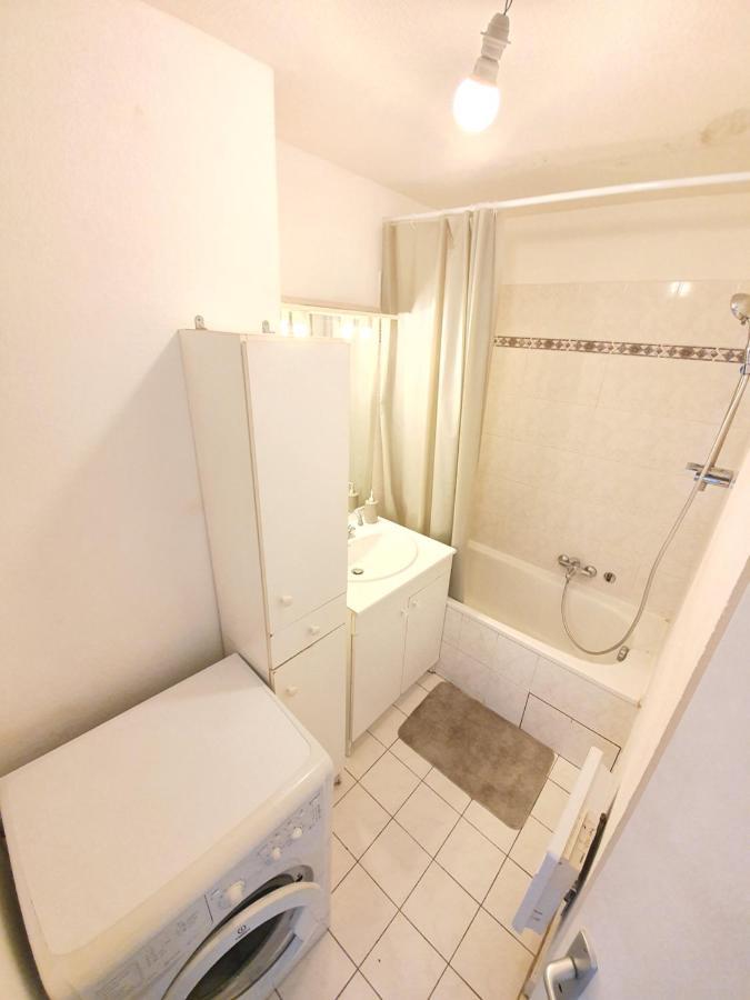 Appartement 4/6 Pers Fréjus Esterno foto