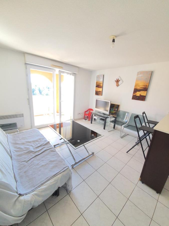 Appartement 4/6 Pers Fréjus Esterno foto