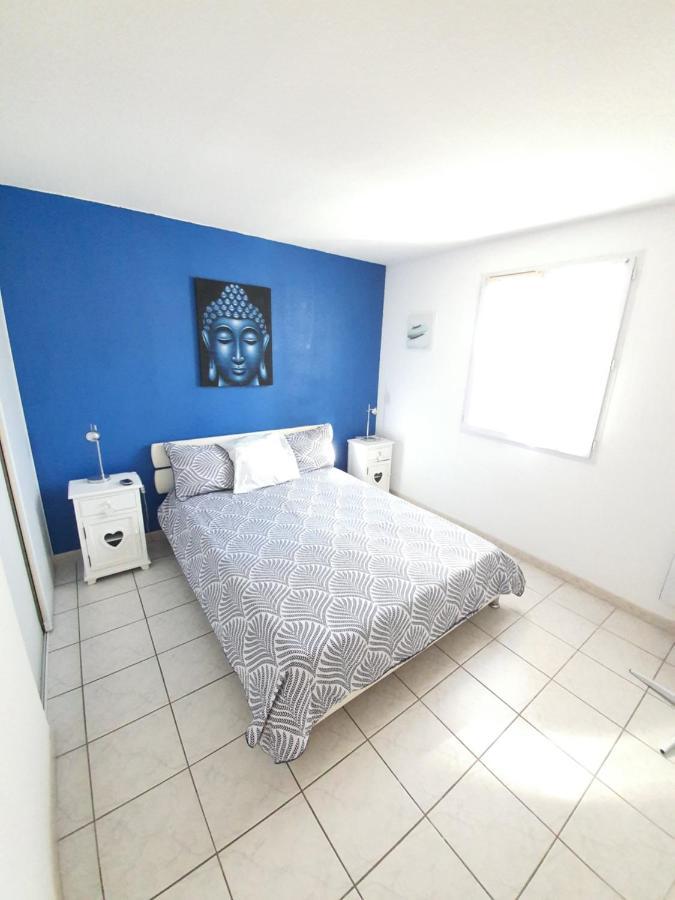 Appartement 4/6 Pers Fréjus Esterno foto
